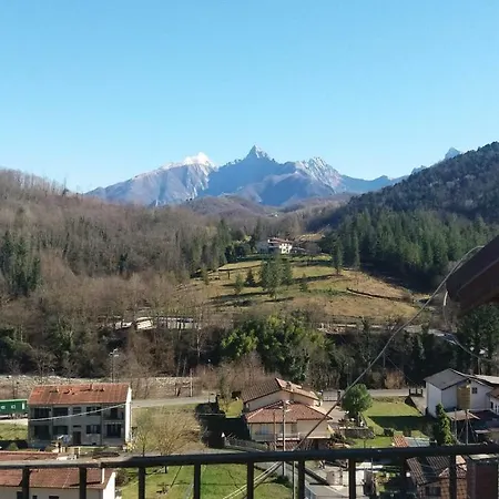 Vista Alpi Apuane Apartment